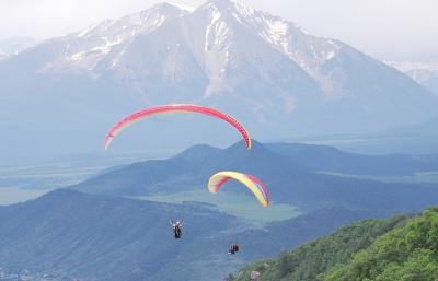 Paragliding in Glenwood Springs